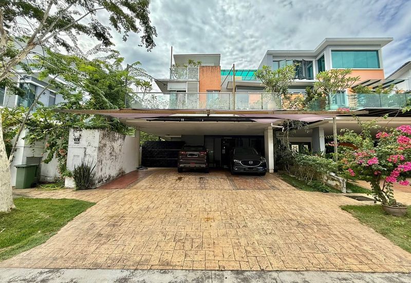 Bangi Lakehill Villas