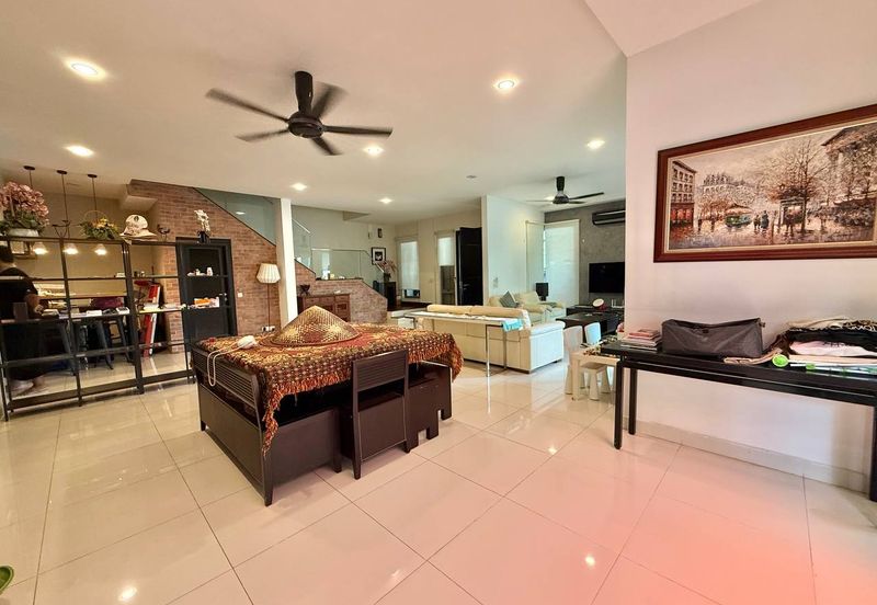 Bangi Lakehill Villas