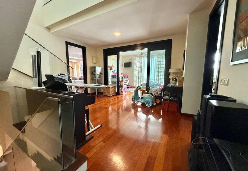 Bangi Lakehill Villas