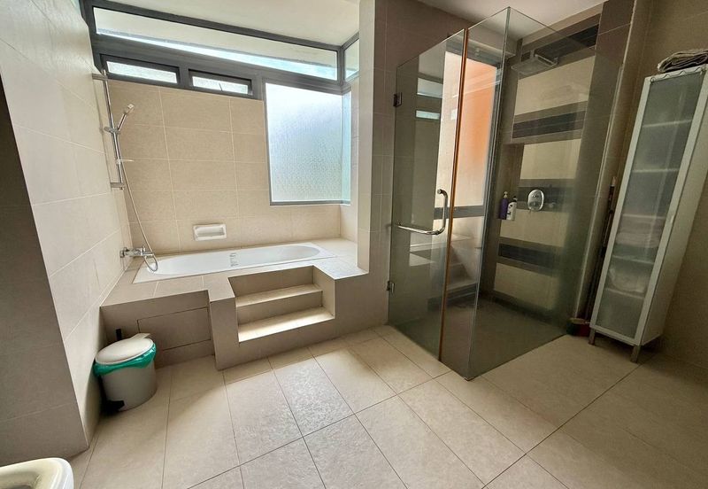 Bangi Lakehill Villas