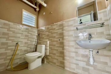 Sri Kinabalu Condominium