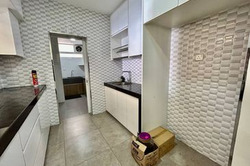 Royal Domain Sri Putramas II