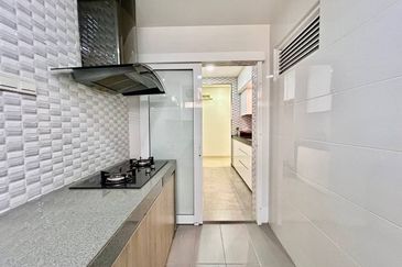 Royal Domain Sri Putramas II