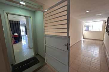 Royal Domain Sri Putramas II