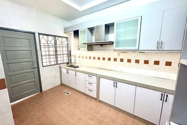 Jalan Suakasih @ Tun Hussein Onn