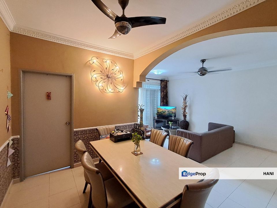 Fully Furnished Corner Unit Semarak Condo Batu Caves RM415K, Selangor, Batu Caves 