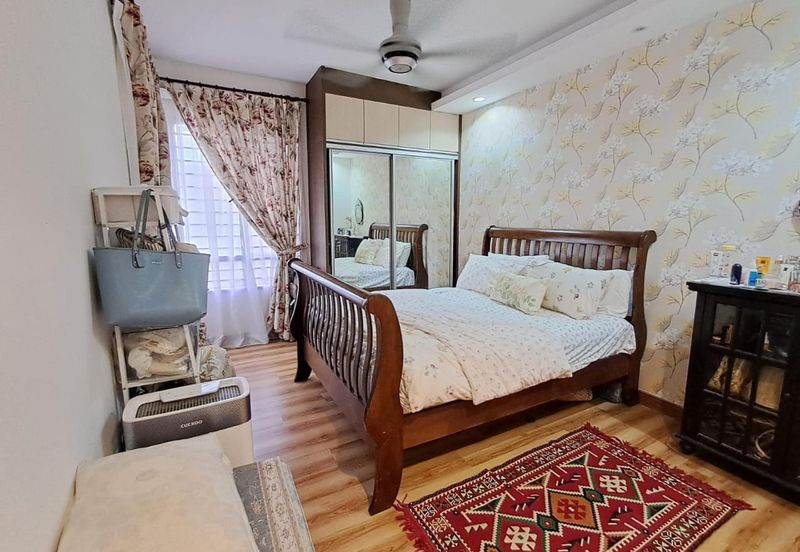 Laman Tasik Condominium