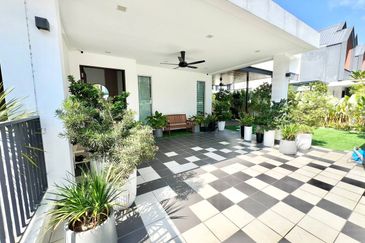 Ebonylane @ Eco Forest