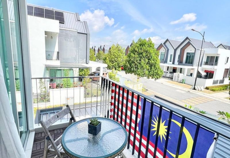 Ebonylane @ Eco Forest