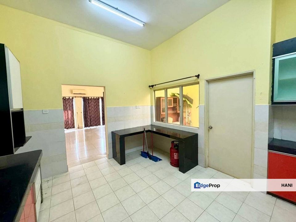 PENTHOUSE UNIT 3,000 SQFT | 3 CAR PARKS | 2 BIG BALCONIES | RM730K , Selangor, Ampang