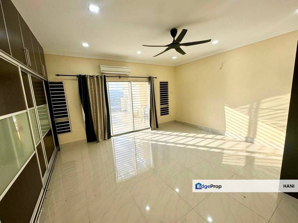 PENTHOUSE UNIT 3,000 SQFT | 3 CAR PARKS | 2 BIG BALCONIES | RM730K , Selangor, Ampang