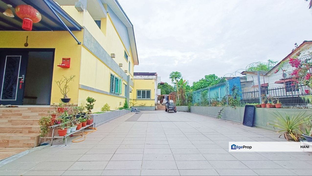 RENOVATED SEMI-D @ AMPANG JAYA | BIG LAND 45x85 | MOVE-IN CONDITION, Selangor, Ampang