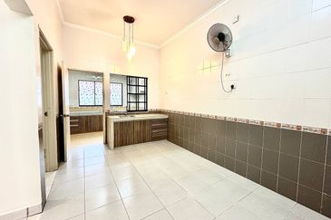 Primaya Bandar Tun Hussein Onn