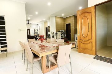 Avenue 4 Lake Valley