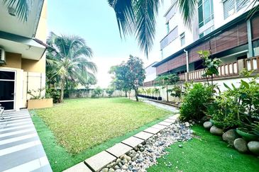 Avenue 4 Lake Valley