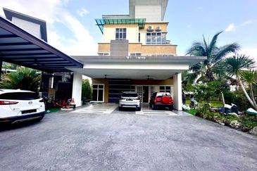 Avenue 4 Lake Valley