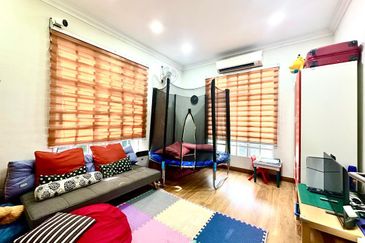 Avenue 4 Lake Valley