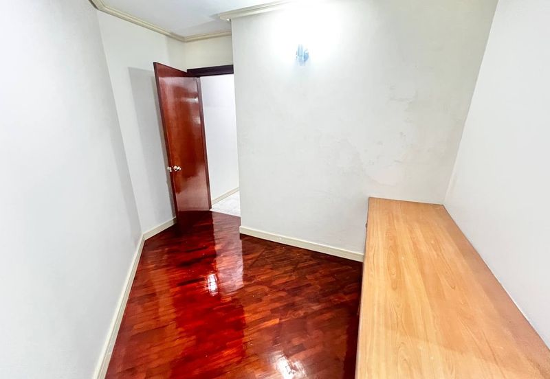 Suasana Sentral Condominium