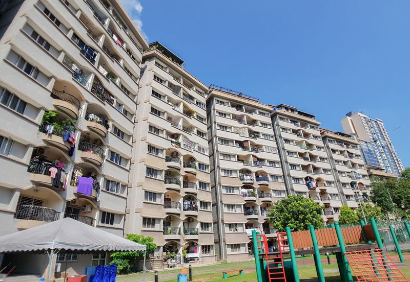 Sri Jelatek Condominium