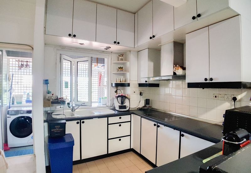 Sri Jelatek Condominium