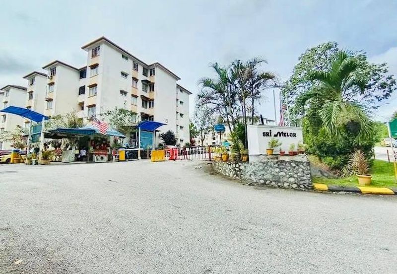 Sri Melor (Mulberry Court) Apartment, Ukay Perdana