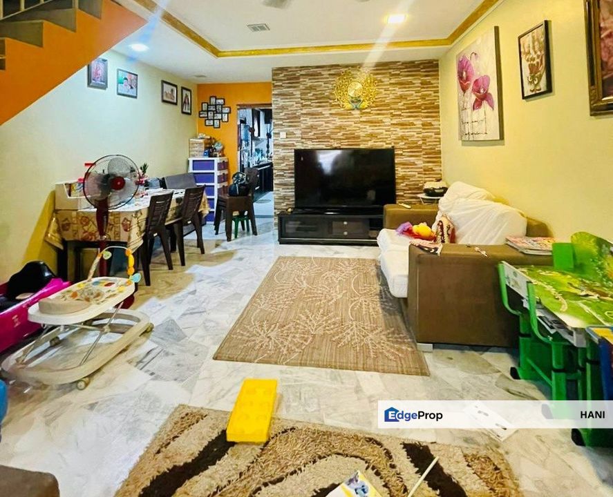 Fully Renovated FREEHOLD Double Storey Sri Gombak | RM100K Reno | Move-In Ready | RM495K Only, Selangor, Batu Caves 