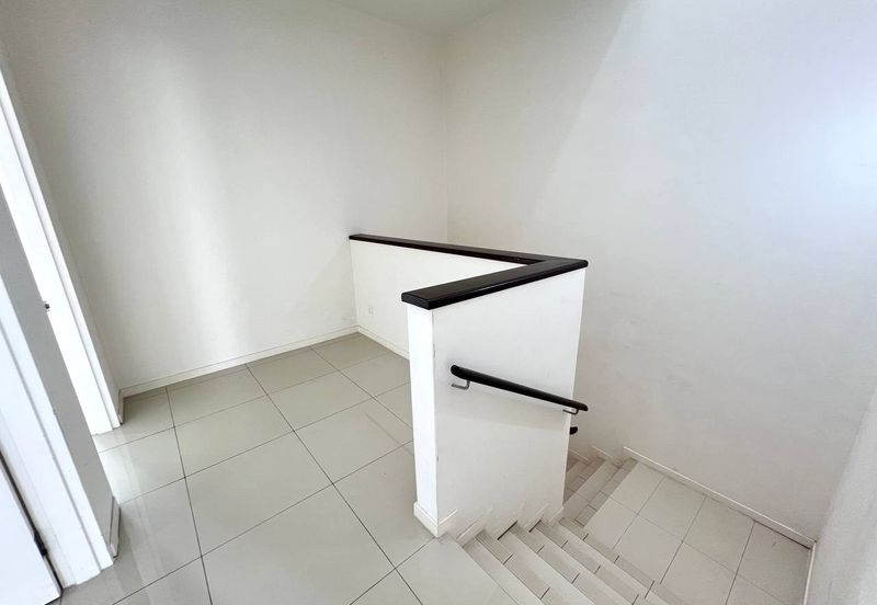 Fairfield Residences, Tropicana Heights