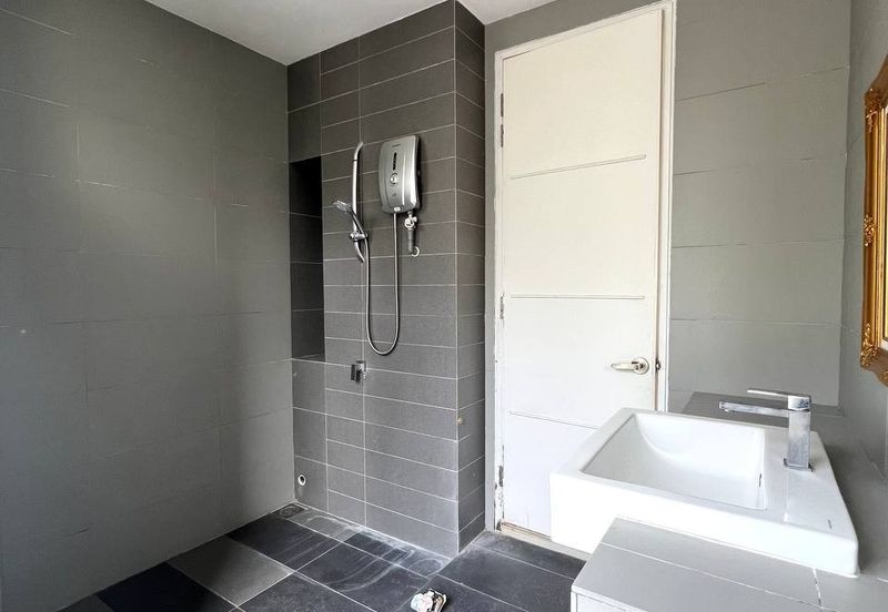 Fairfield Residences, Tropicana Heights