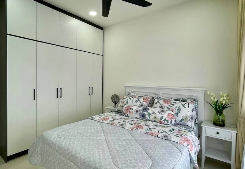 Kenwingston Platz Residence