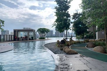 Kenwingston Platz Residence