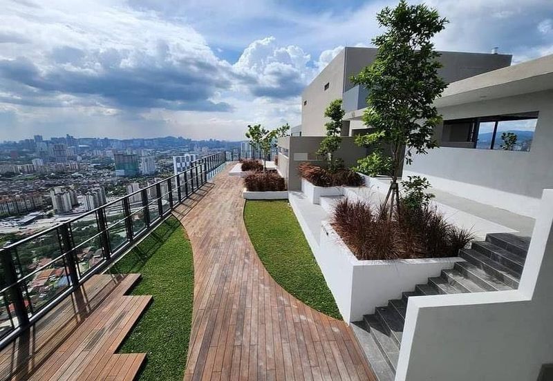 Kenwingston Platz Residence