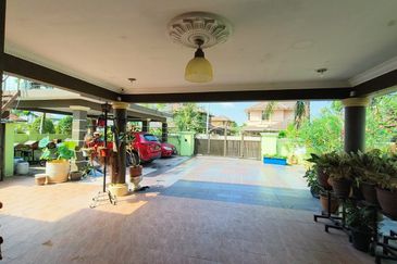 Taman Tasik Semenyih (Lake Residence)