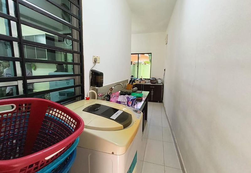 Taman Tasik Semenyih (Lake Residence)