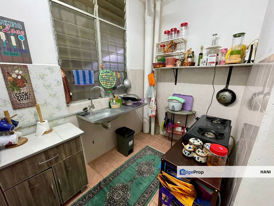 Sri Astana Apartment @ Batu Caves | 4R2B | RM290K, Selangor, Selayang