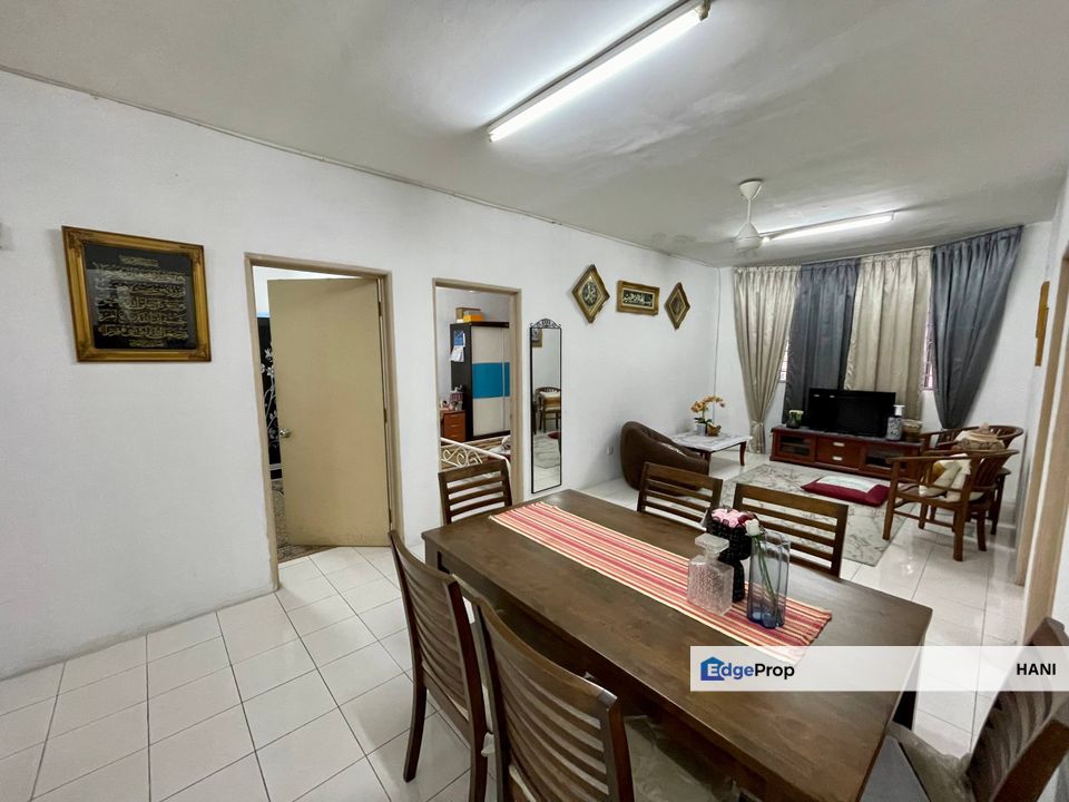 Sri Astana Apartment @ Batu Caves | 4R2B | RM290K, Selangor, Selayang