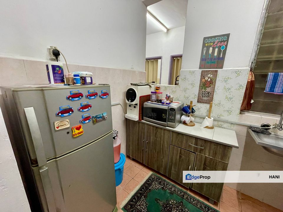 Sri Astana Apartment @ Batu Caves | 4R2B | RM290K, Selangor, Selayang