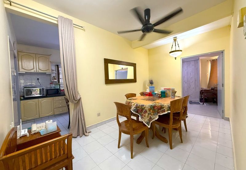 Jalan Suasana, Bandar Tun Hussein Onn