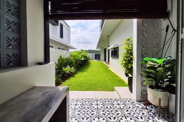 Elmina Green The Eighth @ City of Elmina