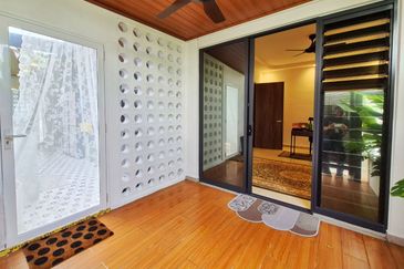 Elmina Green The Eighth @ City of Elmina