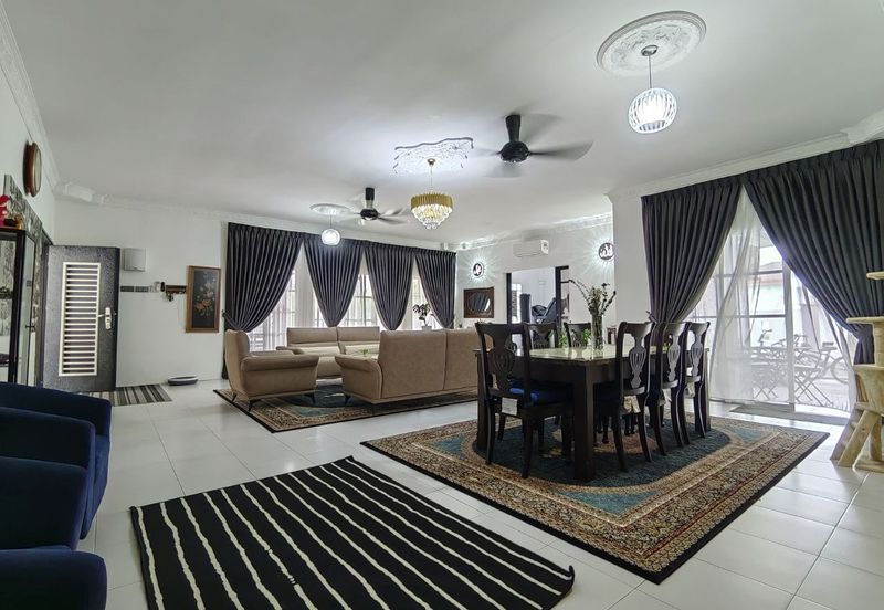 Taman Jenjarom Permai