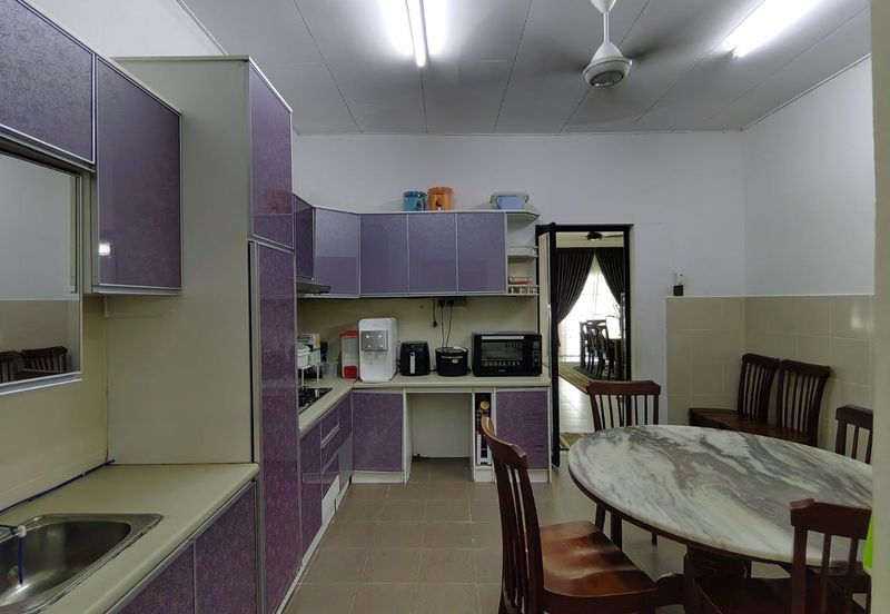 Taman Jenjarom Permai