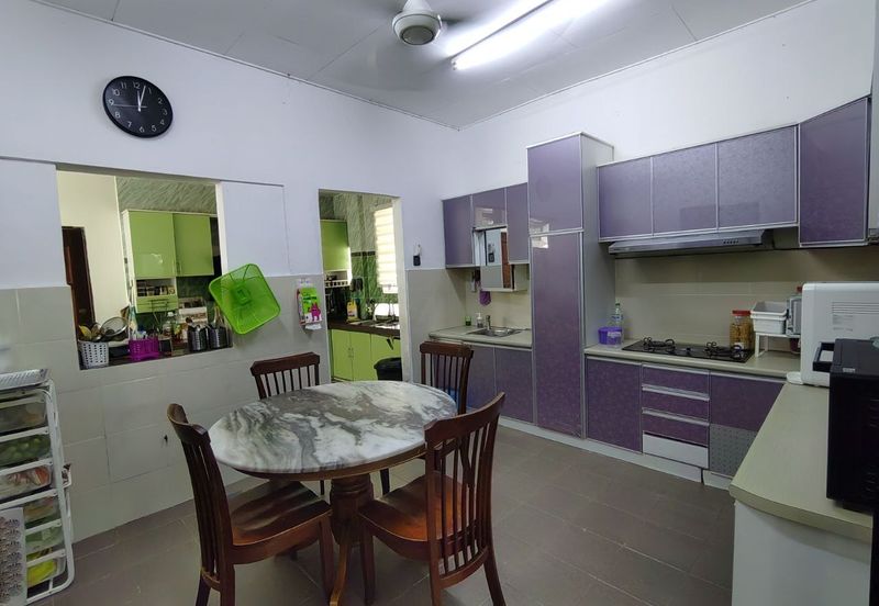 Taman Jenjarom Permai