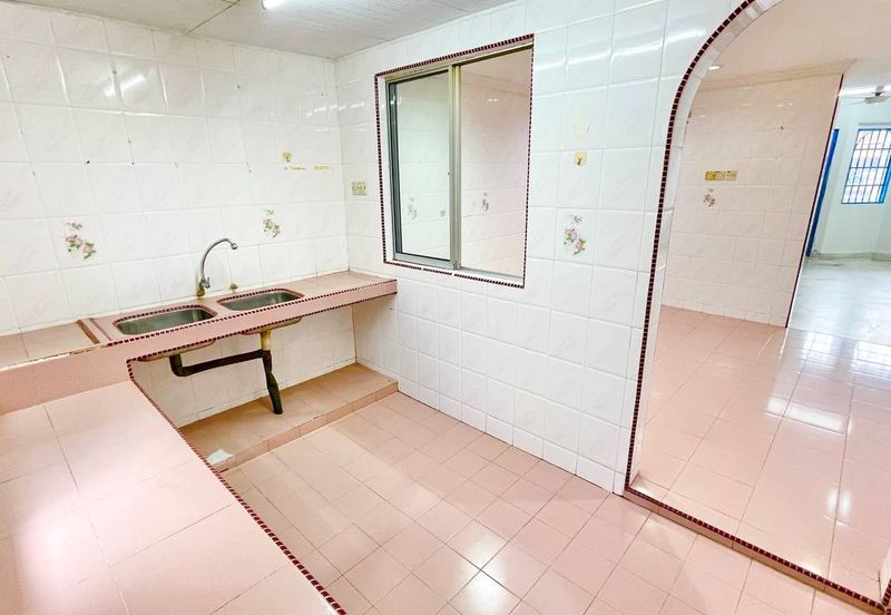 Bolton Industrial Park