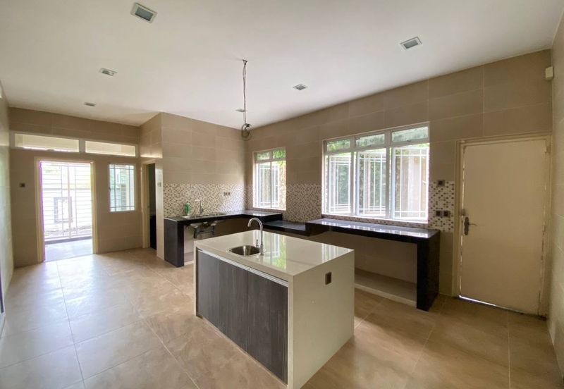 Impian Golf & Country Club