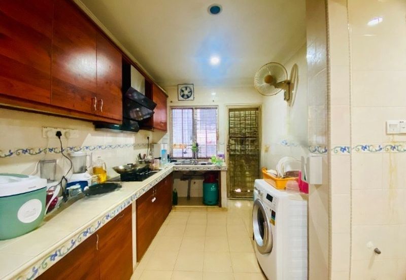 Taman Desa Keramat AU2