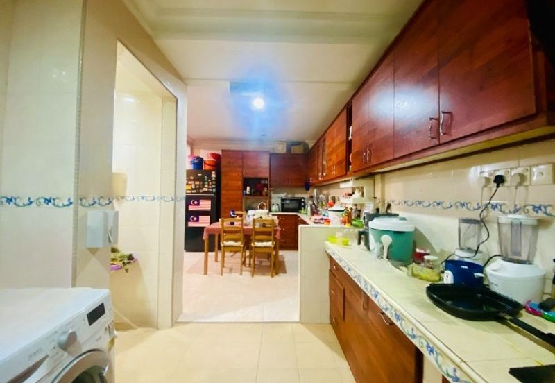 Taman Desa Keramat AU2