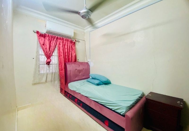 Taman Desa Keramat AU2