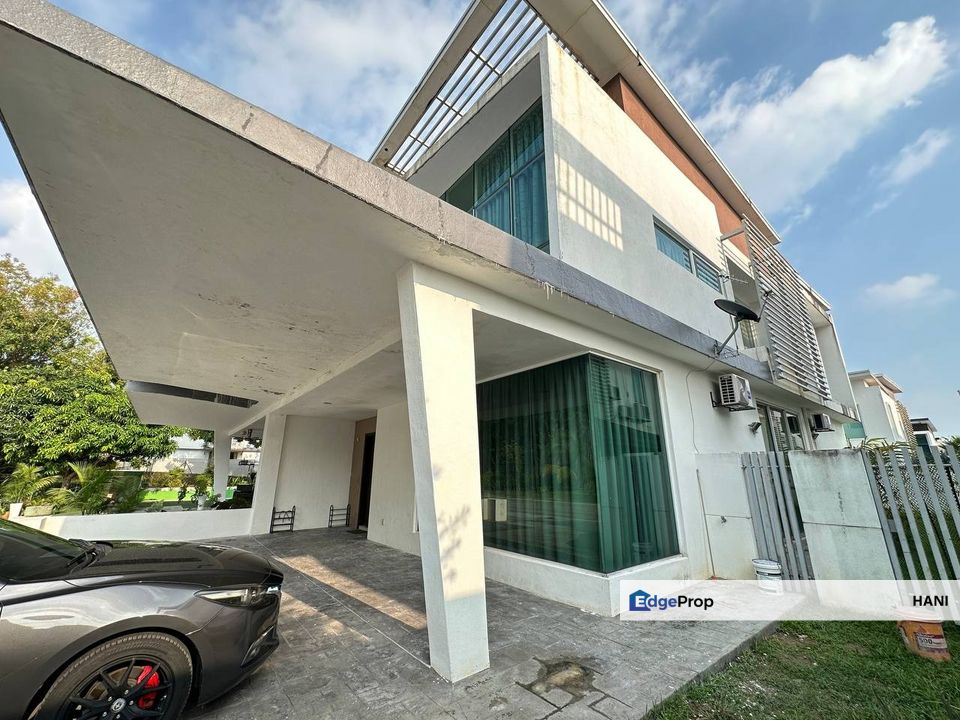 BELOW MARKET |  2 Storey Semi-D Cassia Garden Residence, Cyberjaya, Selangor, Cyberjaya