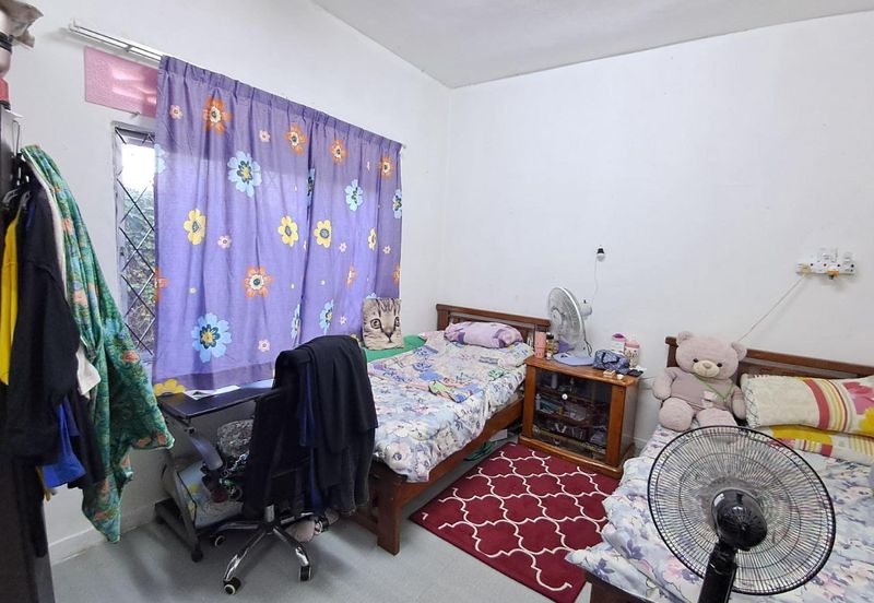 Lorong Bukit Keramat 