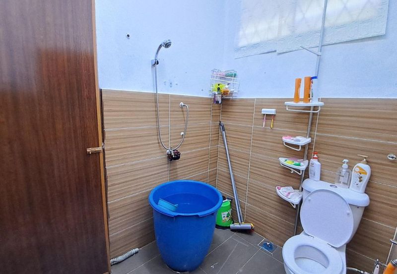 Lorong Bukit Keramat 